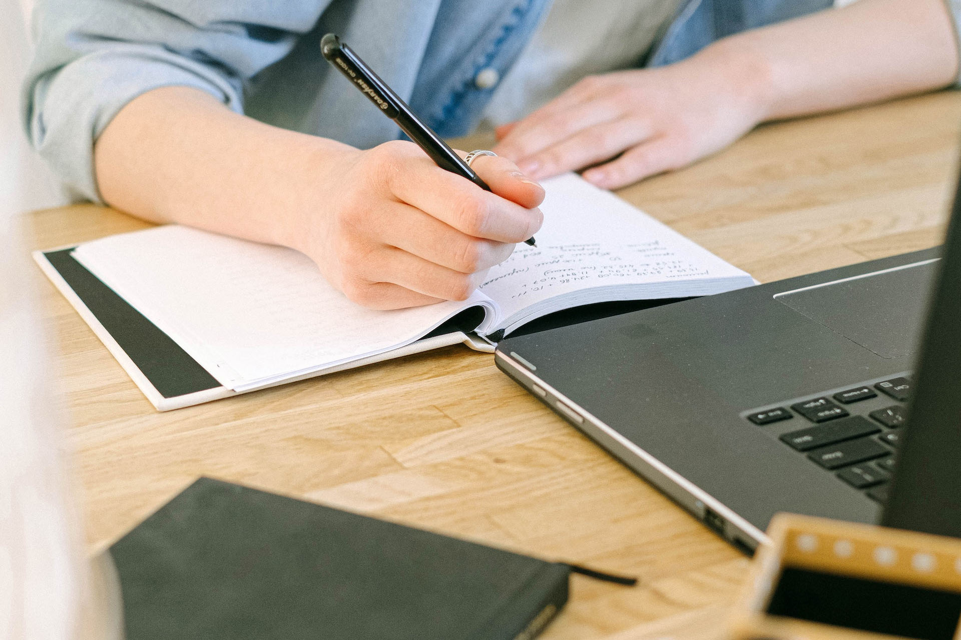 10 Journaling Prompts for Rapid Self Discovery (2)